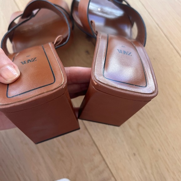 ZARA Brown Leather Crossover Block Heel Mules – Size 39 – Worn Twice - Picture 6 of 8